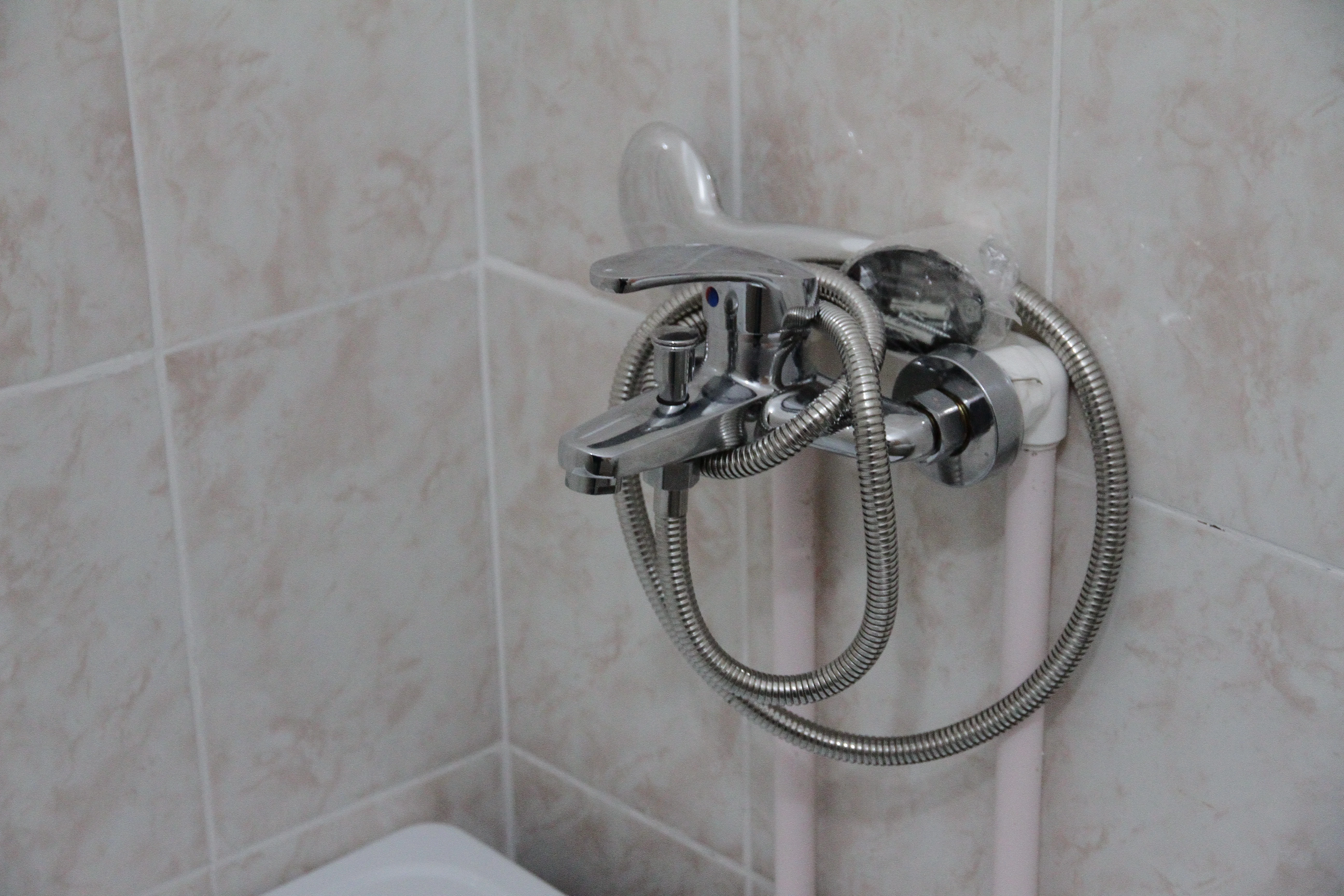 Более десяти микрорайонов останутся без воды в Уральске